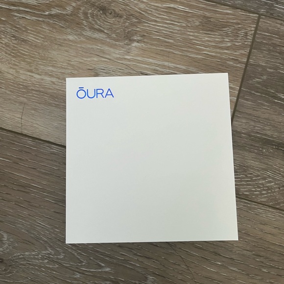 Heritage black Oura ring gen3 size 7 - Picture 5 of 7